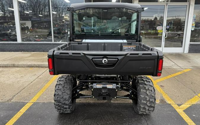 2026 Can-Am® Defender DPS CAB HD9 Compass Green