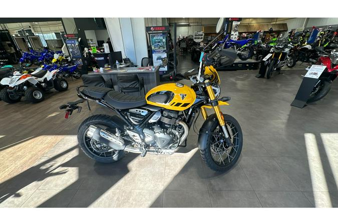 2026 Triumph Scrambler 400 XC