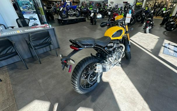 2026 Triumph Scrambler 400 XC