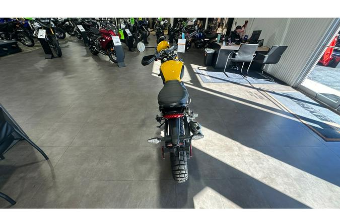 2026 Triumph Scrambler 400 XC