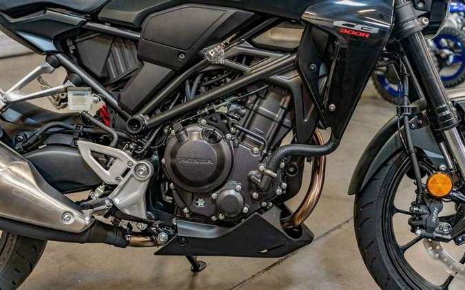 2025 Honda CB300R
