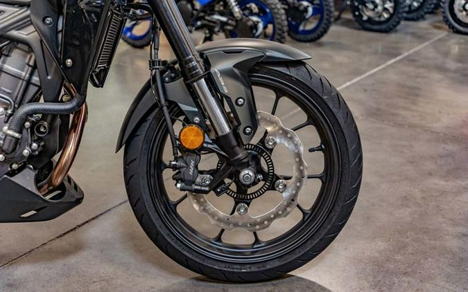 2025 Honda CB300R