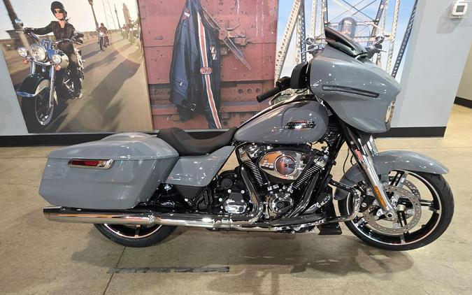 2026 Harley-Davidson Street Glide FLHX