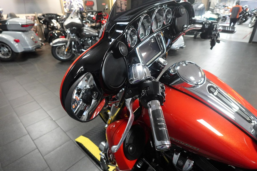 2017 Harley-Davidson Street Glide Special FLHXS
