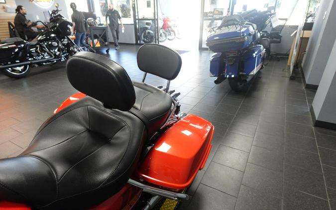 2017 Harley-Davidson Street Glide Special FLHXS
