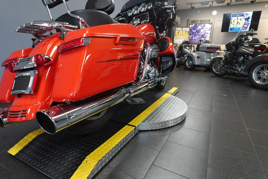 2017 Harley-Davidson Street Glide Special FLHXS