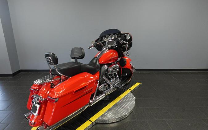 2017 Harley-Davidson Street Glide Special FLHXS