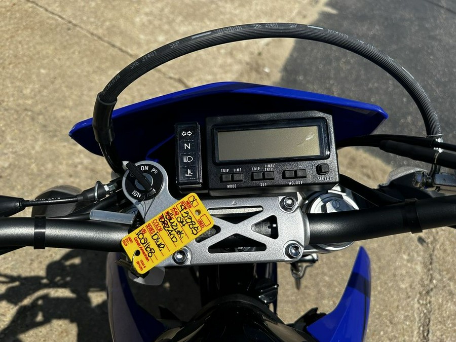 2024 Suzuki DR-Z400SM