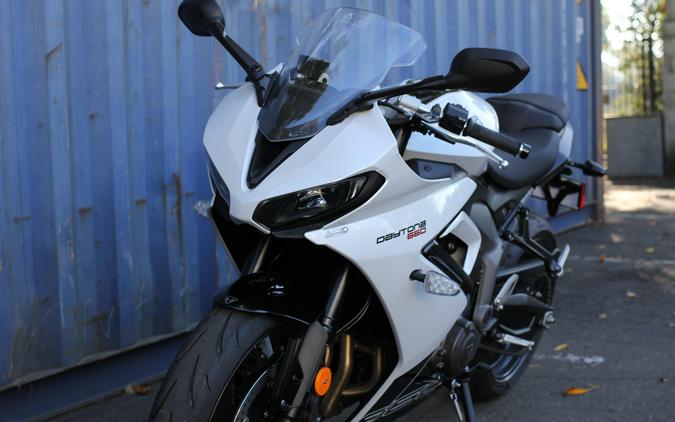 2025 Triumph Daytona 660