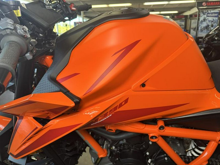 2026 KTM 1390 Super Duke R EVO