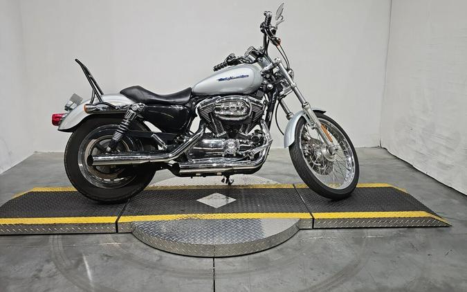 XL1200C 2006 1200 Custom