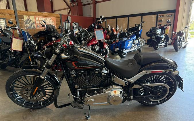 2024 Harley-Davidson® Breakout™ 117 FXBR