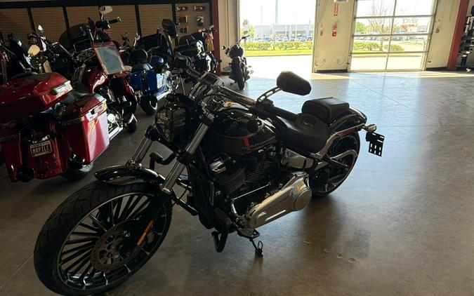 2024 Harley-Davidson® Breakout™ 117 FXBR