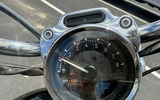 2013 Harley-Davidson Sportster XL1200C - 1200 Custom