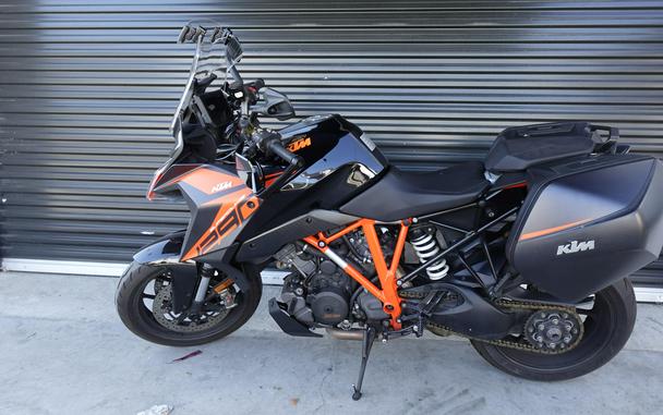 2020 KTM 1290 SUPER DUKE GT