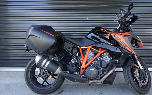 2020 KTM 1290 SUPER DUKE GT