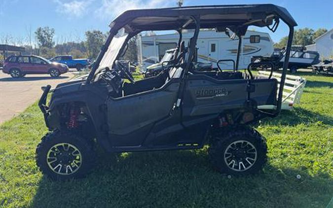 2018 Honda Pioneer 1000-5 LE