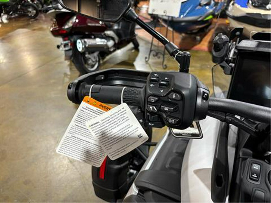 2025 Can-Am Canyon XT