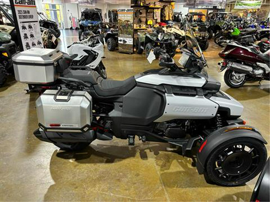 2025 Can-Am Canyon XT