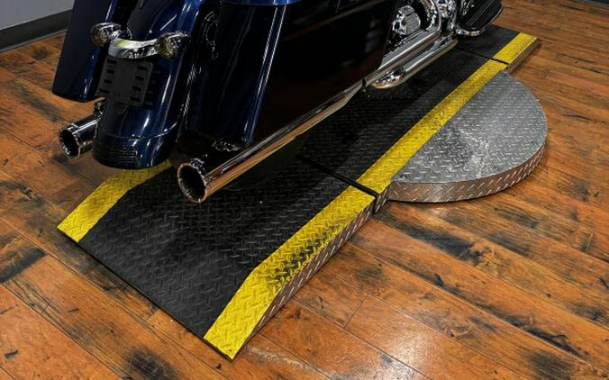 2012 HD FLHX103 BIG BLUE PEARL