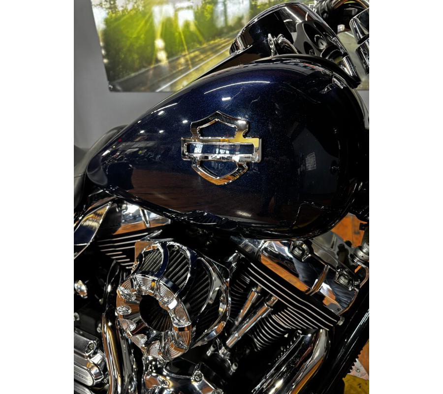 2012 HD FLHX103 BIG BLUE PEARL