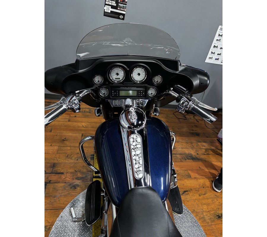 2012 HD FLHX103 BIG BLUE PEARL