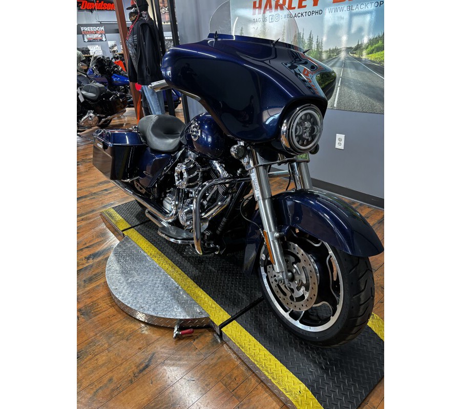 2012 HD FLHX103 BIG BLUE PEARL