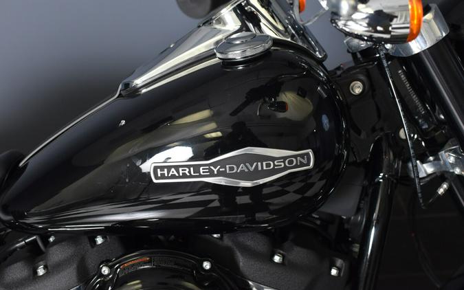 2020 Harley-Davidson Sport Glide Vivid Black FLSB
