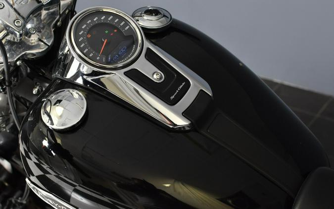 2020 Harley-Davidson Sport Glide Vivid Black FLSB