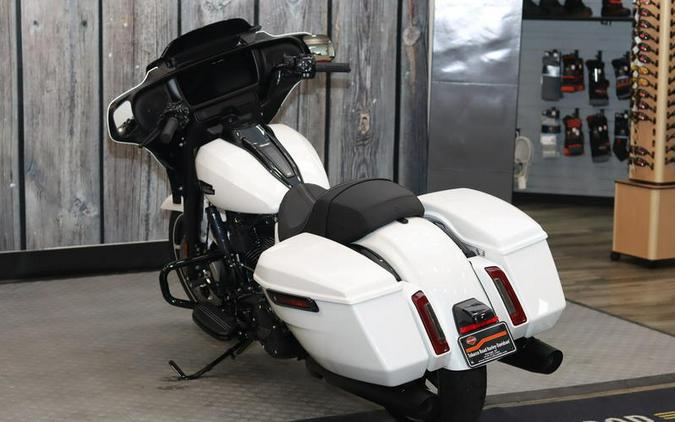 2024 Harley-Davidson® FLHX - Street Glide®