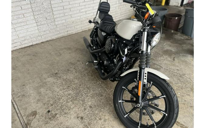 2020 Harley-Davidson® SPORTSTER IRON 883