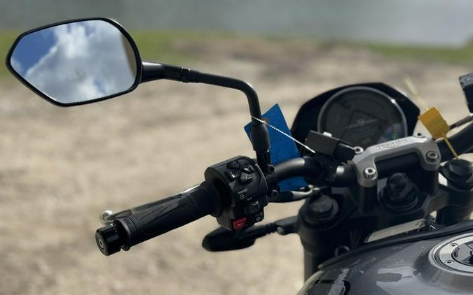 2023 Triumph TRIDENT660