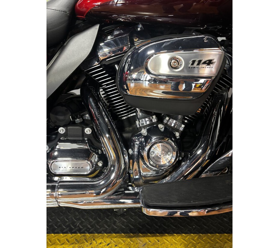 2019 Harley-Davidson® Ultra Limited WKDRED/TWTDCHRY W/PINSTRIPE
