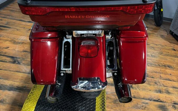 2019 Harley-Davidson® Ultra Limited WKDRED/TWTDCHRY W/PINSTRIPE