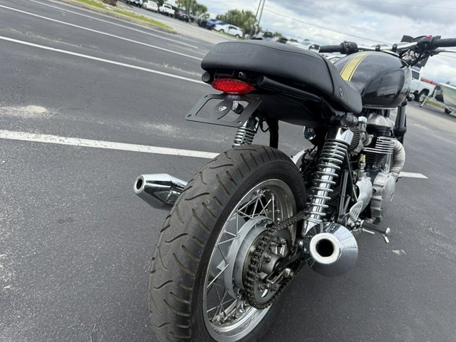 2015 Triumph Thruxton Standard