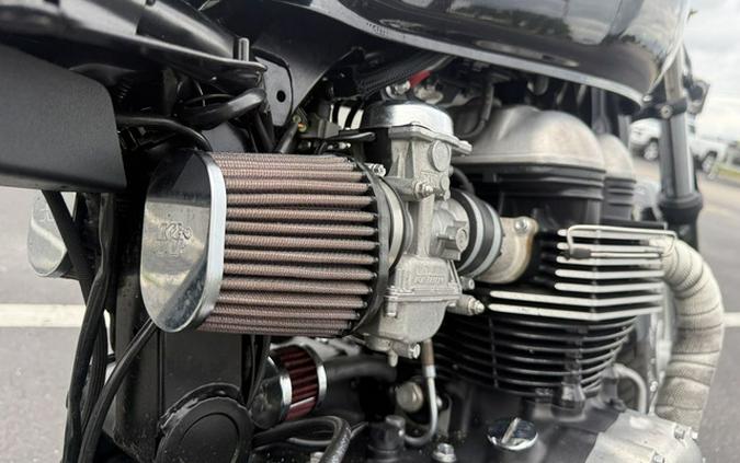 2015 Triumph Thruxton Standard