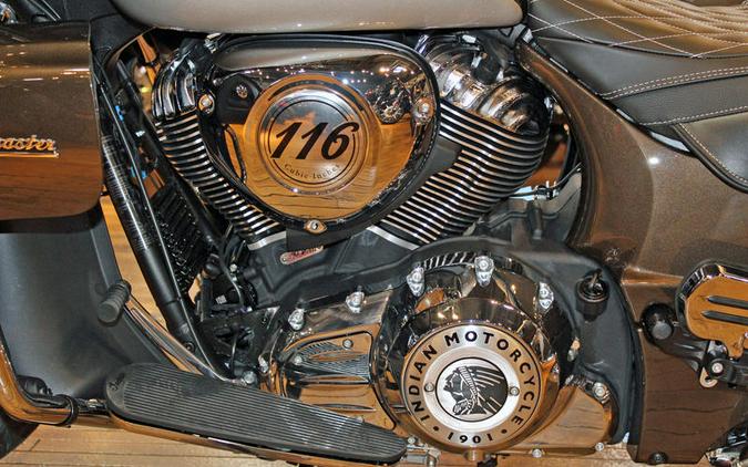 2023 Indian Motorcycle® Roadmaster® Bronze Pearl Metallic / Silver Metallic