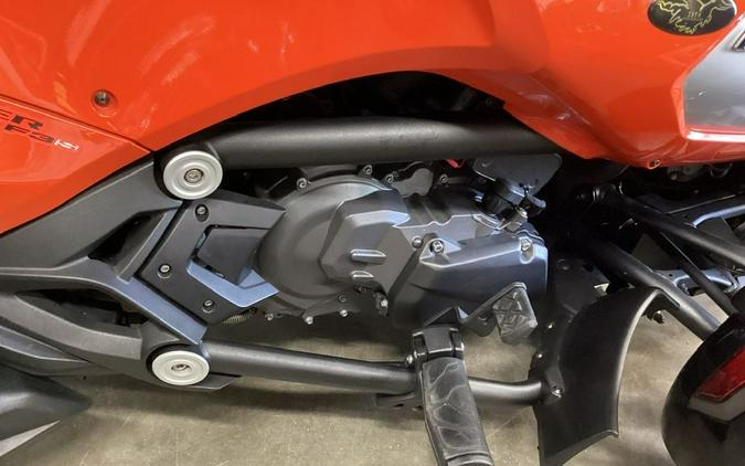 2015 Can-Am® Spyder® F3 S 6-Speed Semi-Automatic (SE6)