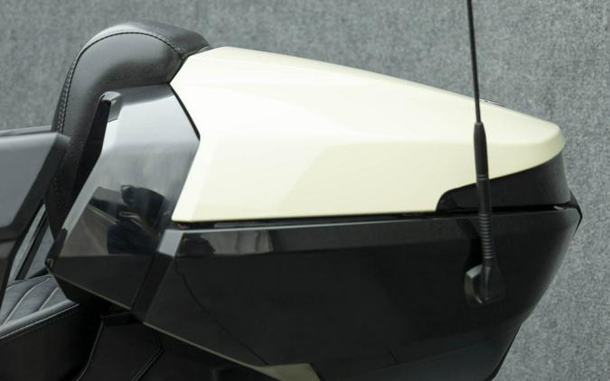 2021 CAN-AM SPYDER F3 LIMITED SE6 TRIKE W/ABS