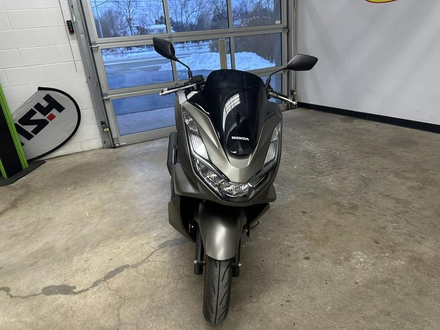 2023 Honda® PCX