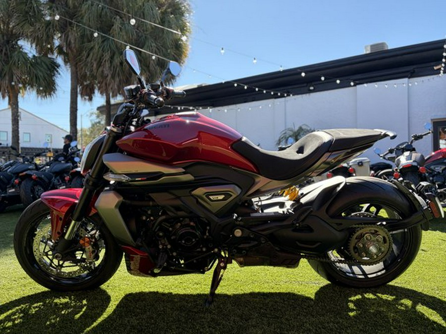 2026 Ducati XDIAVEL V4