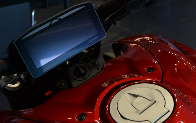2026 Ducati XDIAVEL V4
