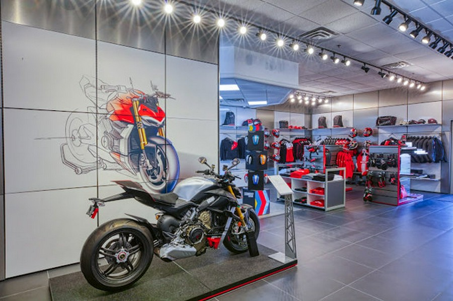 2026 Ducati XDIAVEL V4