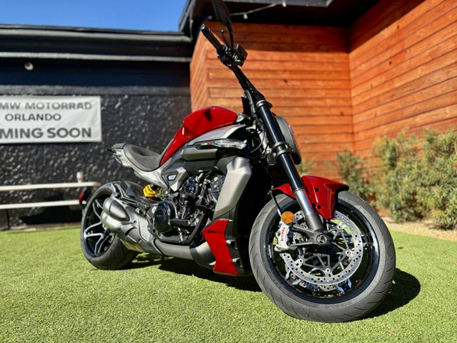 2026 Ducati XDIAVEL V4