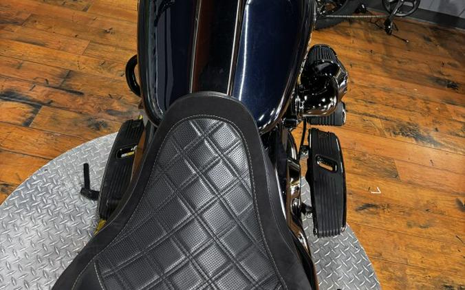 2022 Harley-Davidson® CVO™ Street Glide® BLUE STEEL