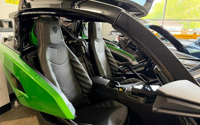 2026 Slingshot TWC-26,2.0,A,GT,49ST, Autodrive VIPER BLK / VENOM