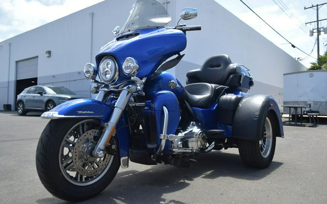 2024 Harley-Davidson Tri Glide Ultra FLHTCUTG