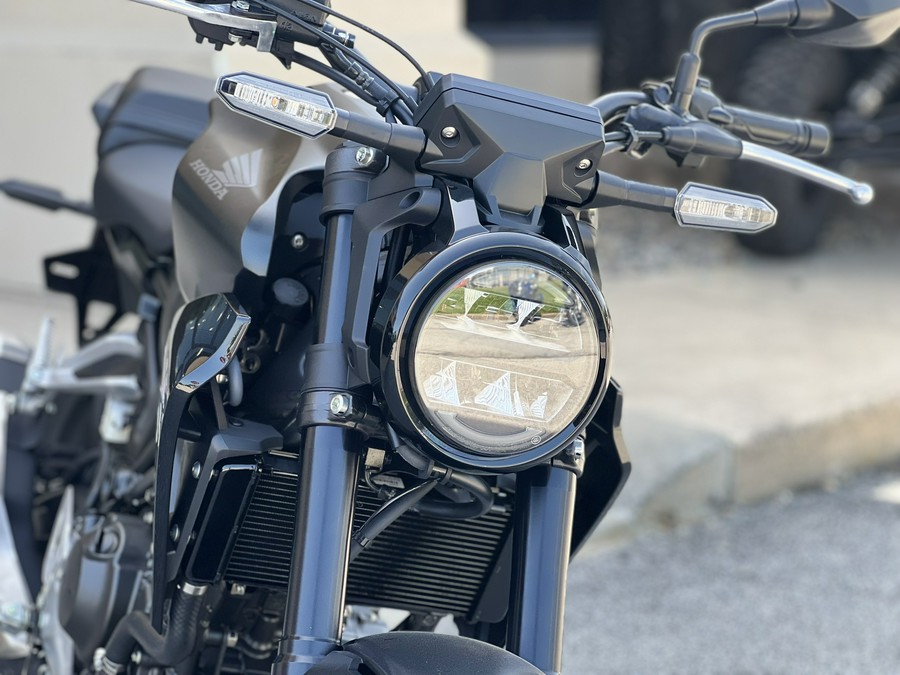 2026 Honda CB300R ABS