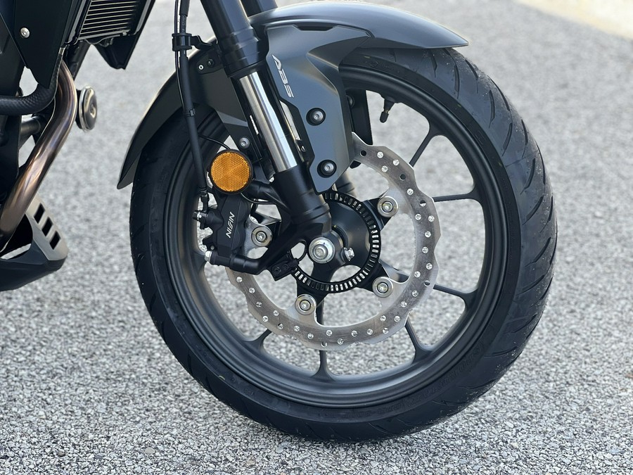 2026 Honda CB300R ABS