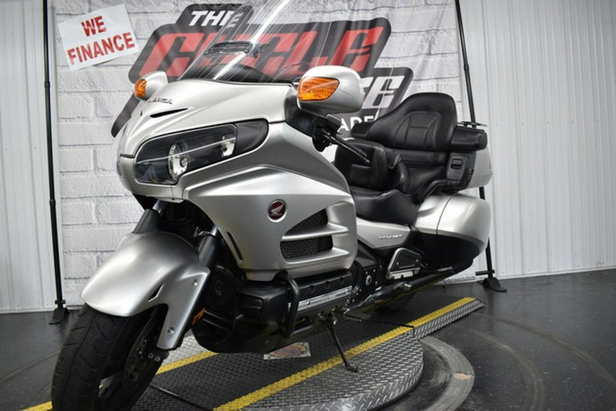2016 Honda Gold Wing Airbag
